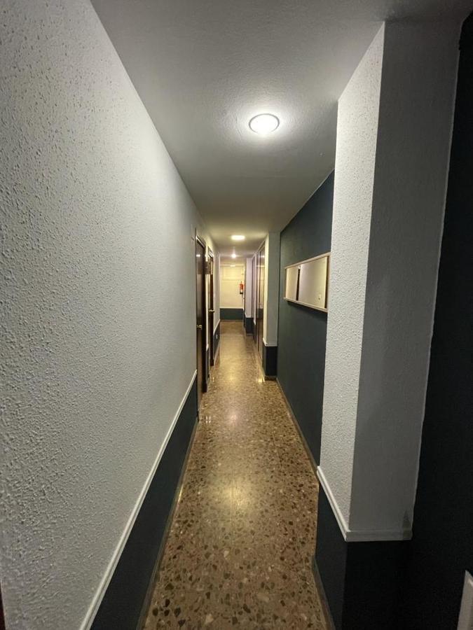 Hostal Milmarcos Zaragoza Exteriör bild