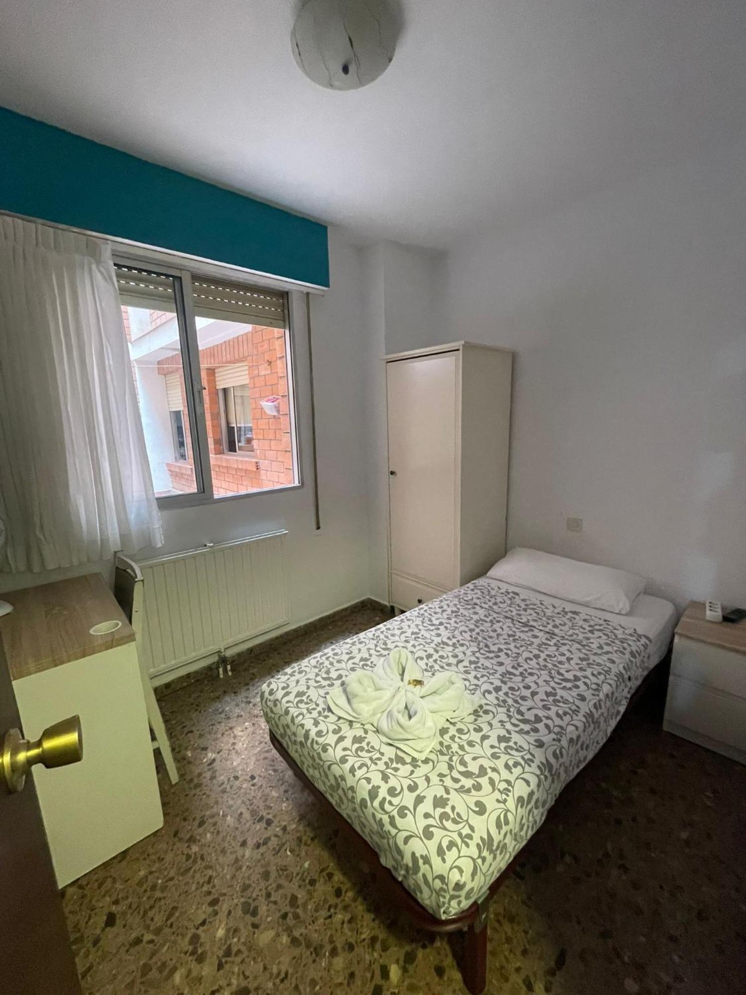 Hostal Milmarcos Zaragoza Exteriör bild
