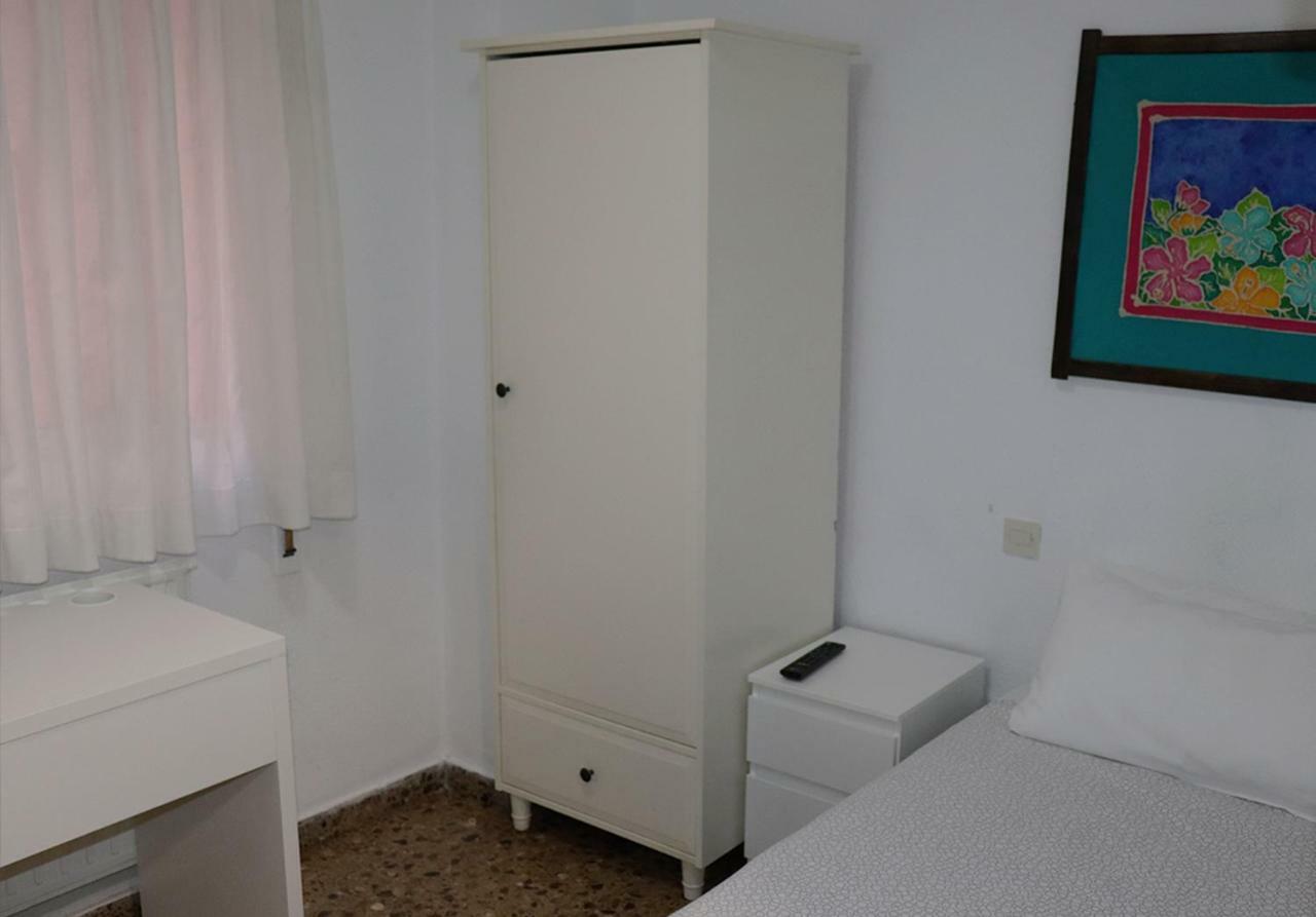 Hostal Milmarcos Zaragoza Exteriör bild